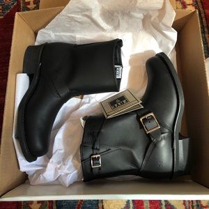 Frye Engineer 8R Boots
